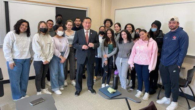Frank Wu Visit_BALA Critical Thinking_Susan Kuhn (2)