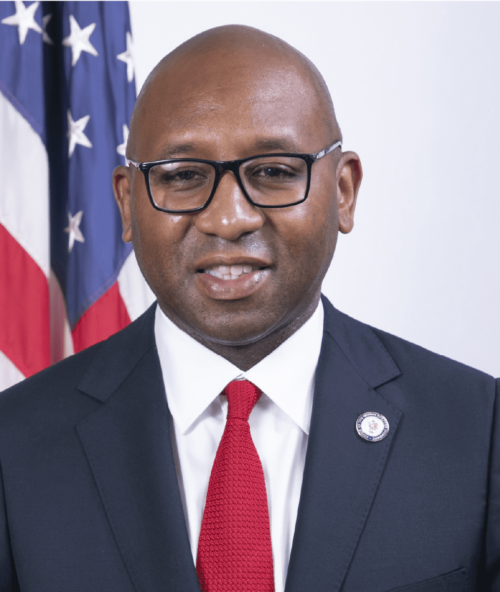 Donovan Richards, Jr.,Queens Borough President<br />
Presidential Medal Recipient and Keynote Speaker 
