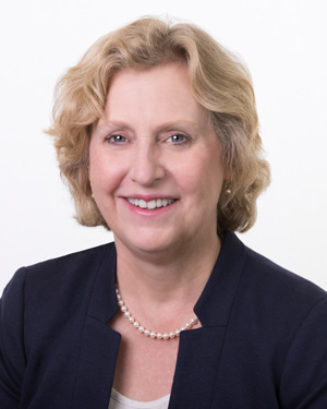 Headshot of Betsy Hendry