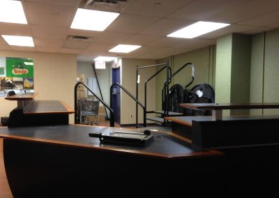 LL50 Reception Desk 2