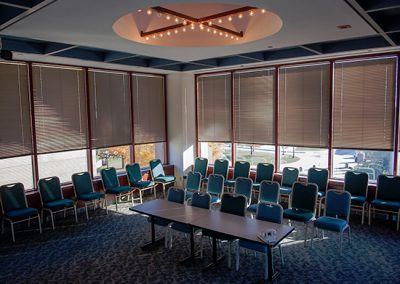 Rosenthal Library - President’s Conference Room 2